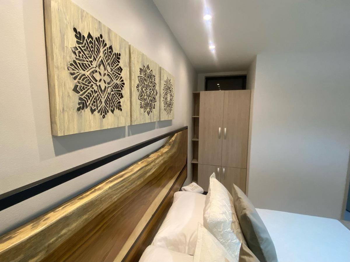 Maidy Luxury Hotel Меделин Екстериор снимка