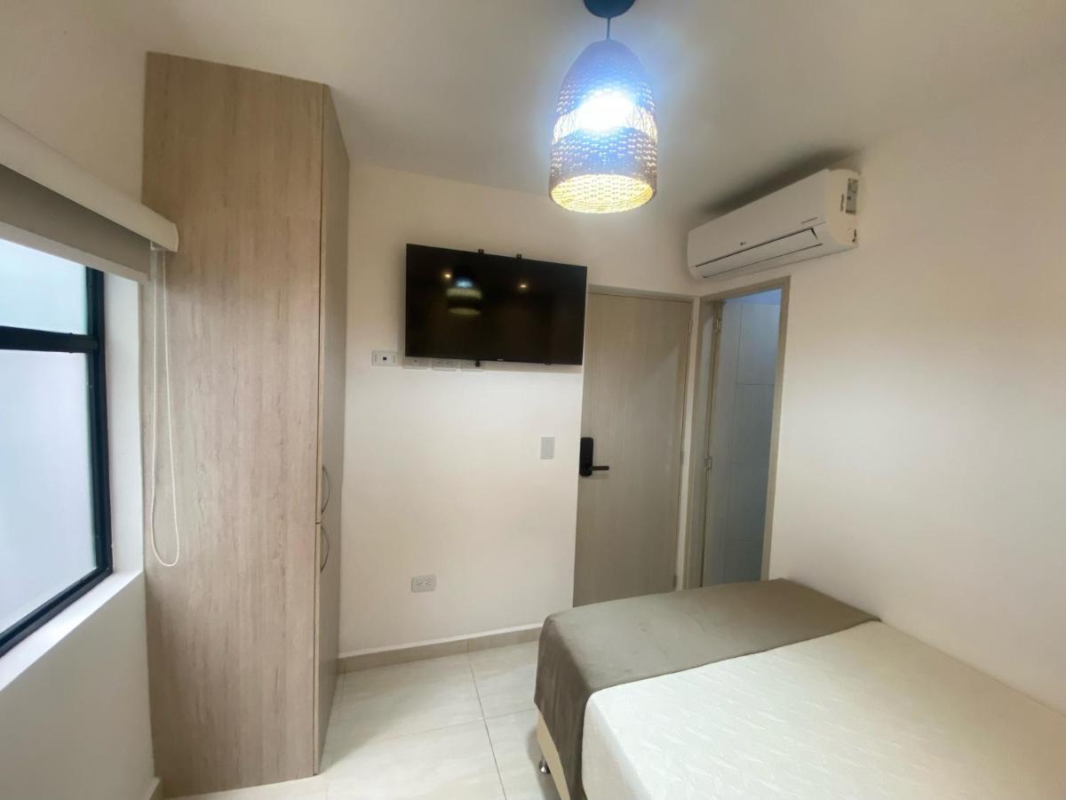 Maidy Luxury Hotel Меделин Екстериор снимка