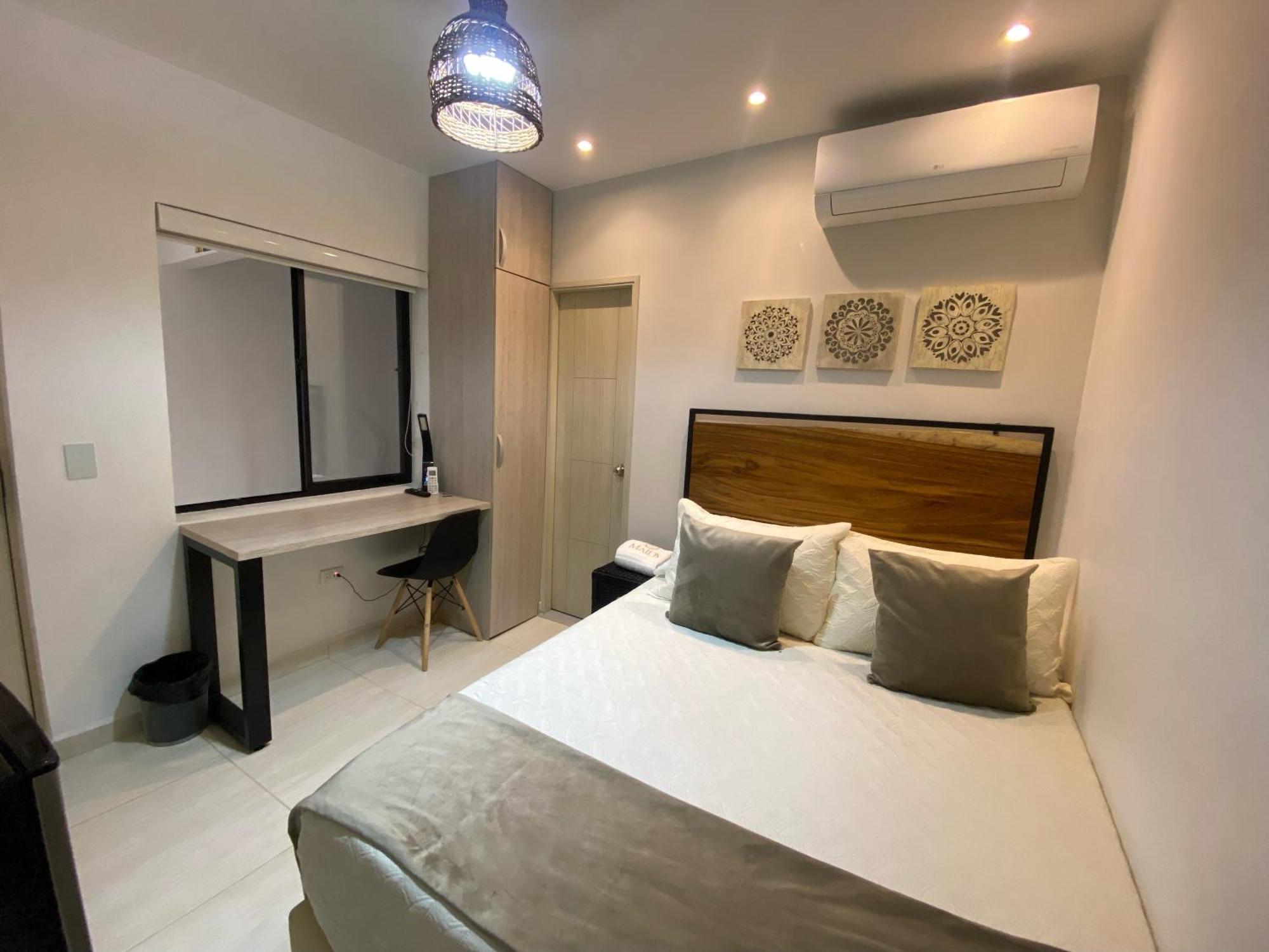 Maidy Luxury Hotel Меделин Екстериор снимка