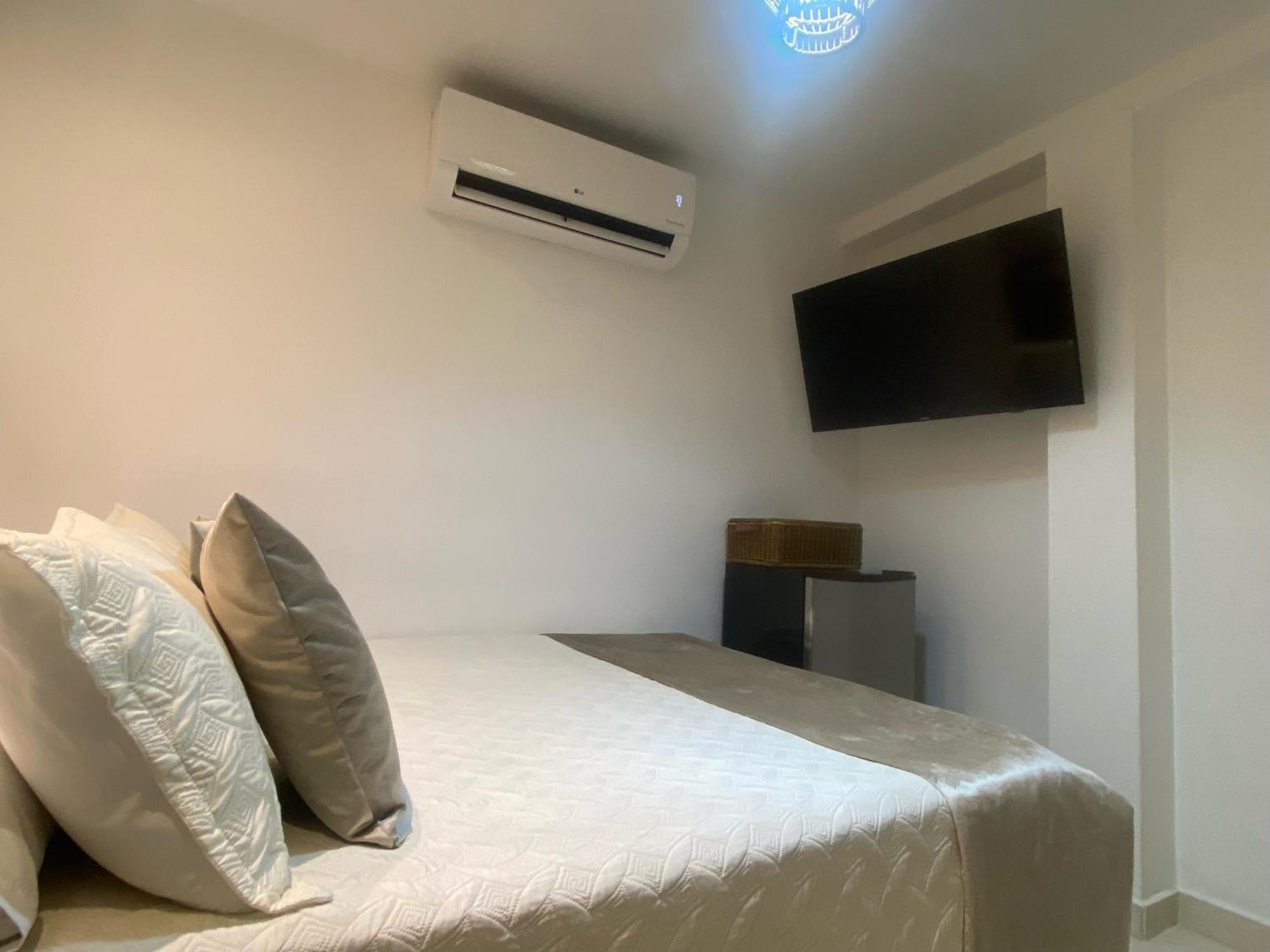 Maidy Luxury Hotel Меделин Екстериор снимка