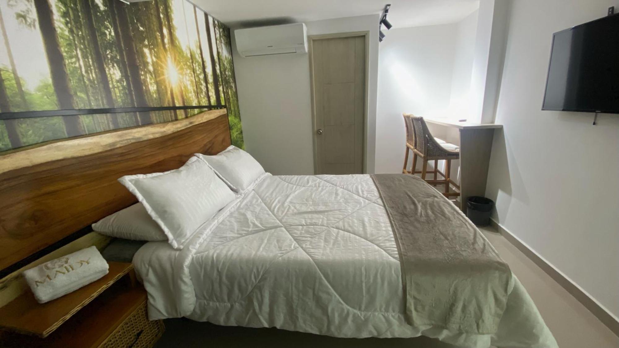 Maidy Luxury Hotel Меделин Екстериор снимка