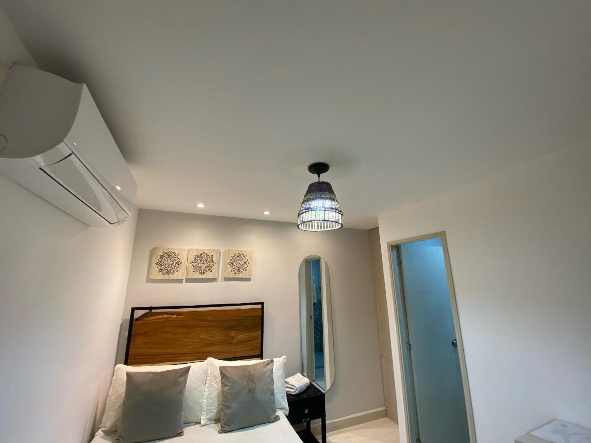 Maidy Luxury Hotel Меделин Екстериор снимка